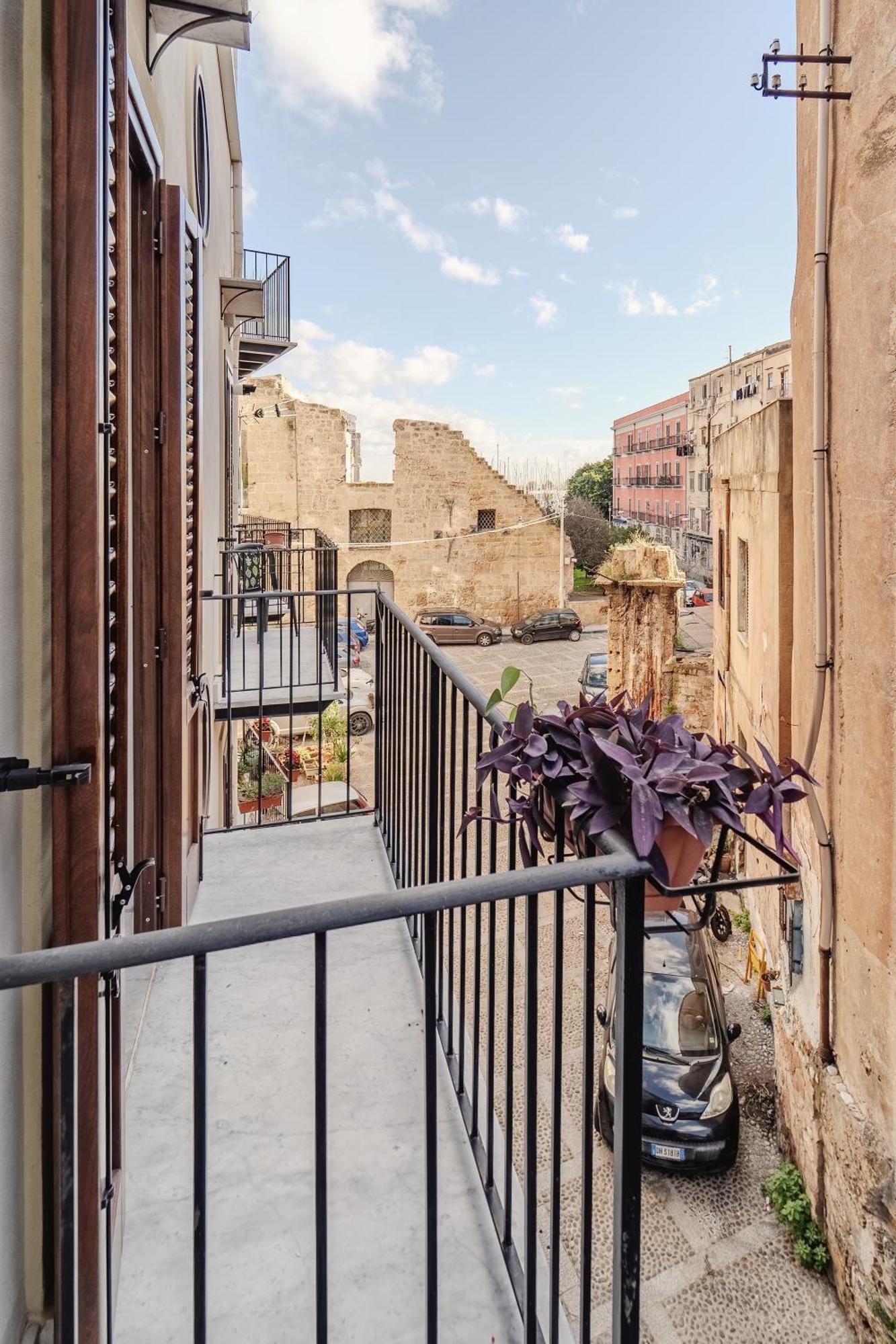 Tarzana 11 - Cala Di * Palermo