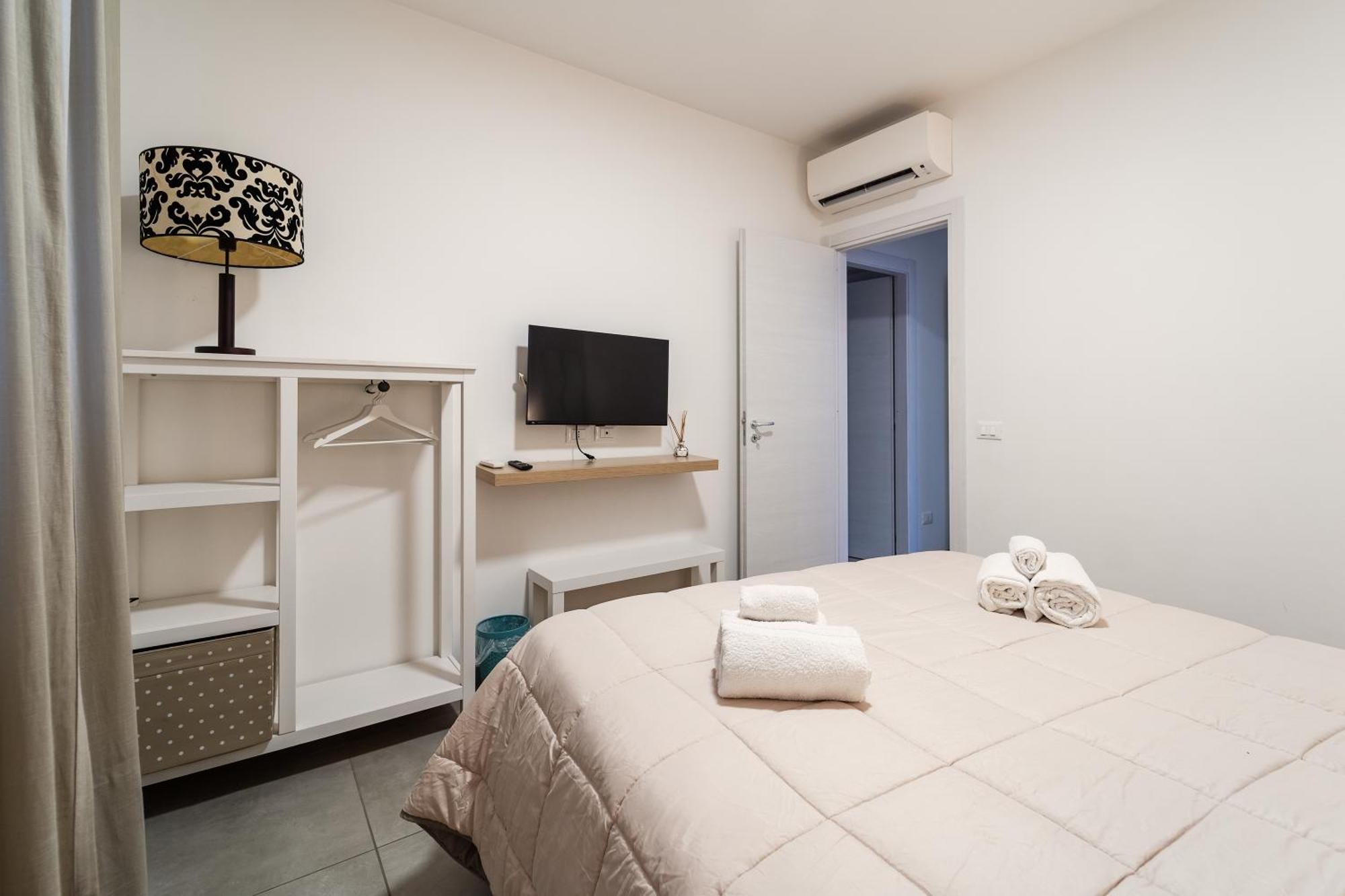 Tarzana 11 - Cala Di Apartment Palermo